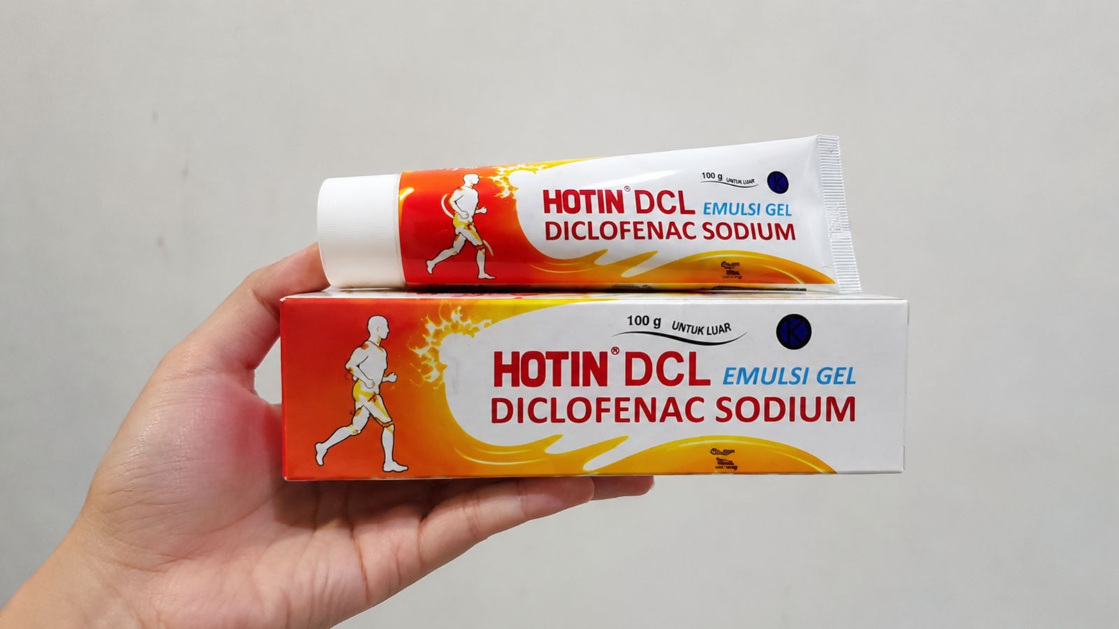 Hotin DCL Emulgel untuk nyeri otot dan sendi pada area pinggang